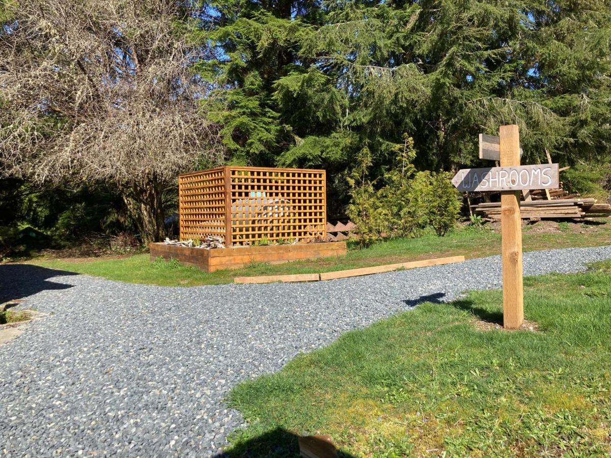 The Hiker Huts * Port Renfrew